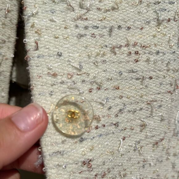 CHANEL 1999 Vintage Ruffle Neck Tweed Skirt Suit - Picture 5 of 14